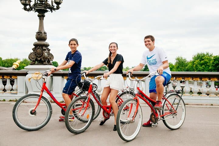 Paris Combo: Bike Tour & Seine Cruise — Highlights in One Day photo 3