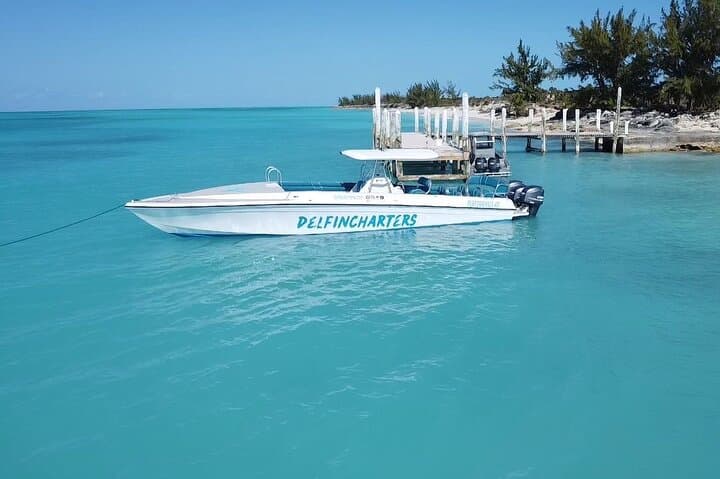 Private 40ft Boat Adventure to Rose Island — Snorkel, Turtles & Private Beaches photo 2
