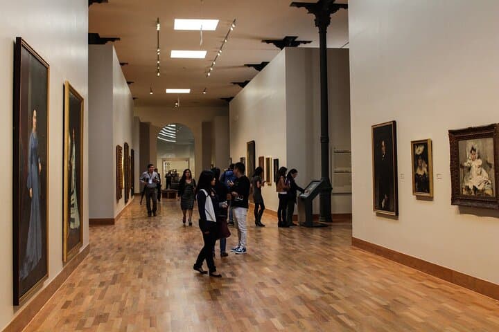 Night at MALI & Lima’s Magic Water Circuit: Private Evening Museum and Fountain Tour photo 2