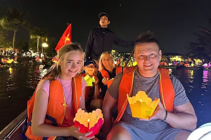 Marble Mountains & Hoi An Guided Day Tour with Evening Sampan Ride photo 5