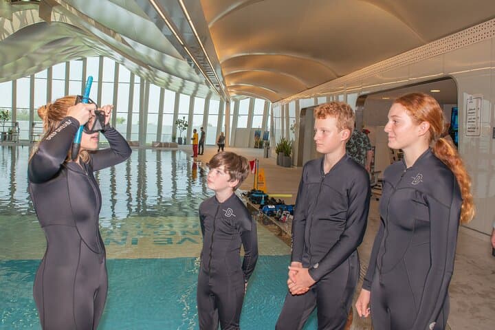 Discover Snorkelling at Deep Dive Dubai: Explore the Sunken City photo 5