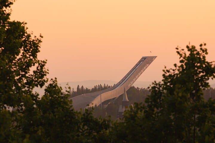 Holmenkollen Private Walk: Metro-to-Ski-Jump Forest Hike in Oslo