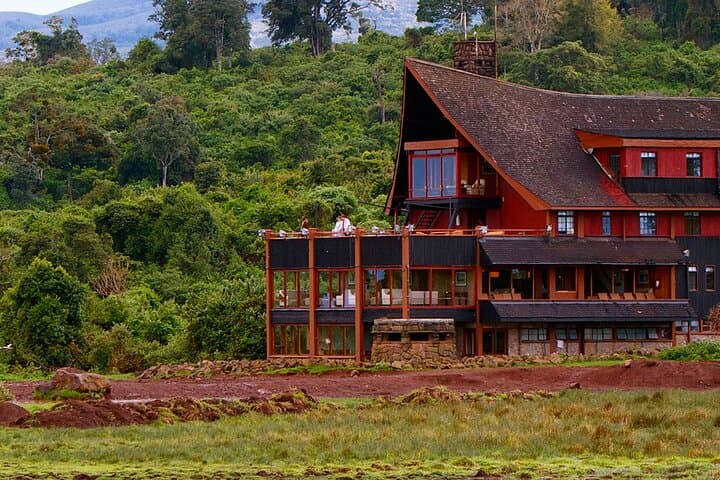 Aberdare National Park: 2-Day Luxury Lodge Safari to Treetops & The Ark photo 5