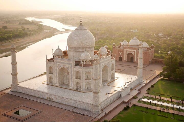 Full-Day Agra Tour from Delhi: Taj Mahal & Red Fort with Lunch photo 1