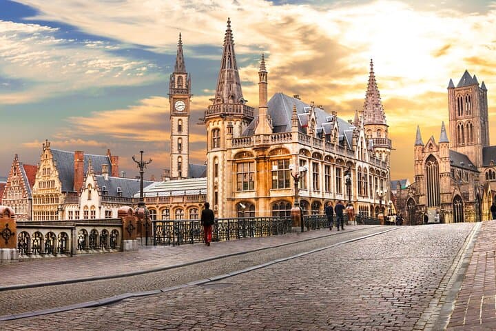 Private Amsterdam to Ghent Transfer with 2-Hour Rotterdam Stop photo 2