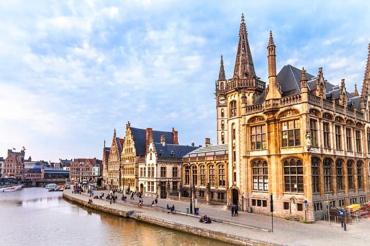 Private Amsterdam to Ghent Transfer with 2-Hour Rotterdam Stop photo 4