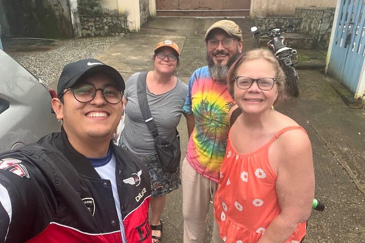 Tour Cultural Roatán: Half-Day Cultural & Historical Island Experience