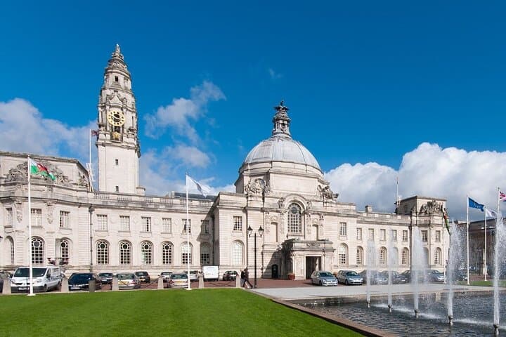 Cardiff City Highlights Guided Walking Tour — Castle, Arcades & Market