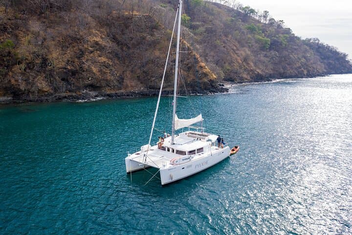 Tamarindo Private Morning Catamaran: Snorkel, Paddleboard & Open Bar Cruise photo 2