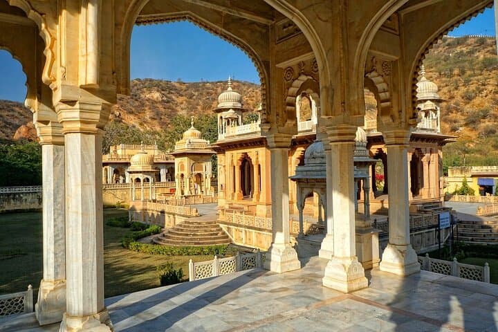 Luxury Golden Triangle Tour: 6-Day New Delhi, Agra & Jaipur Itinerary photo 3