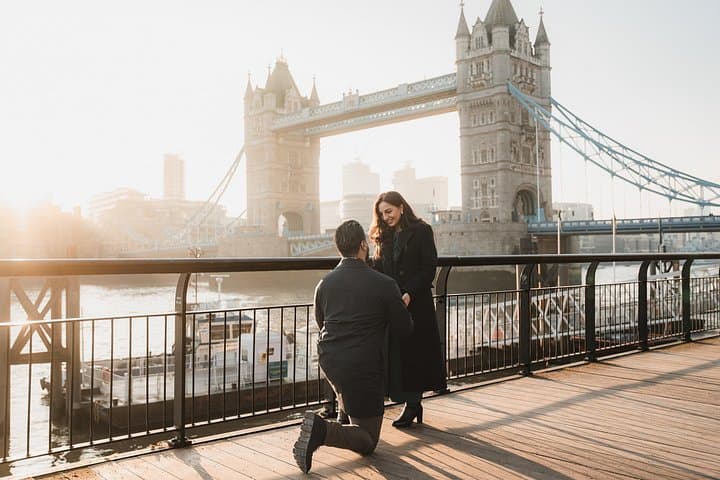 London Portraits with Professional Photographer — Private 1-Hour Iconic Photo Session photo 3