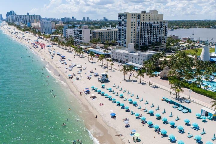Walk the Hollywood Beach Broadwalk: Miami’s 2.5-Mile Oceanfront Promenade photo 6