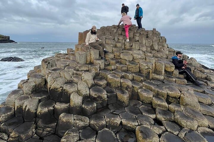 Giants Causeway Private Full-Day Tour: Dunluce, Carrick-a-Rede & Dark Hedges