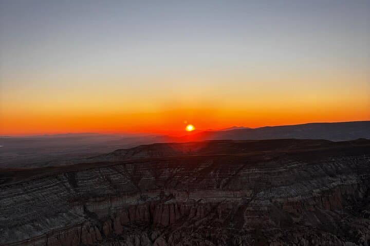 Sunrise Hot Air Balloon Over Cappadocia: Göreme Flight & Practical Tips photo 5
