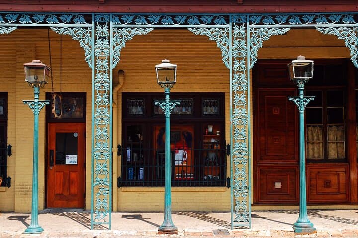 Pensacola Haunted History Walking Tour — Self-Guided Ghost App Experience
