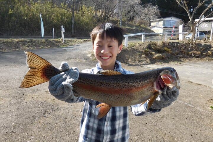 Catch and Dine: Gourmet Fishing at Miyagi's Zao Ponds photo 4
