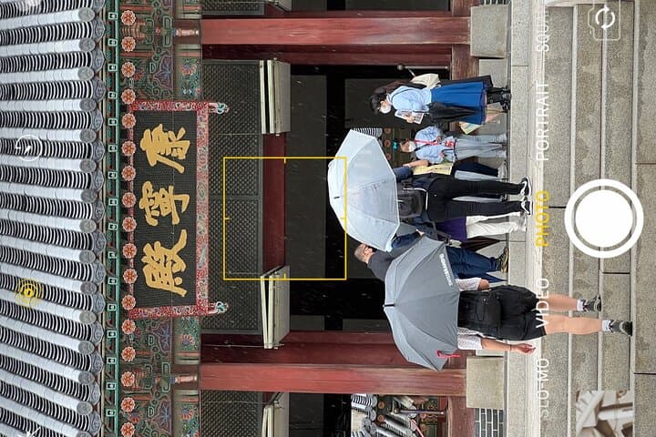 Gyeongbokgung Unveiled: Private Palace Walk with a Former Official Guide photo 6