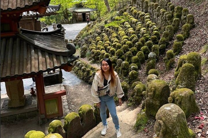 Customize Kyoto: Private 5-Hour Walking Tour of Temples, Bamboo Grove & Gion photo 3