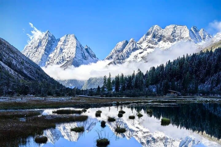 3-Day Sichuan Siguniang, Danba & Yala Snow Mountain Tour photo 2