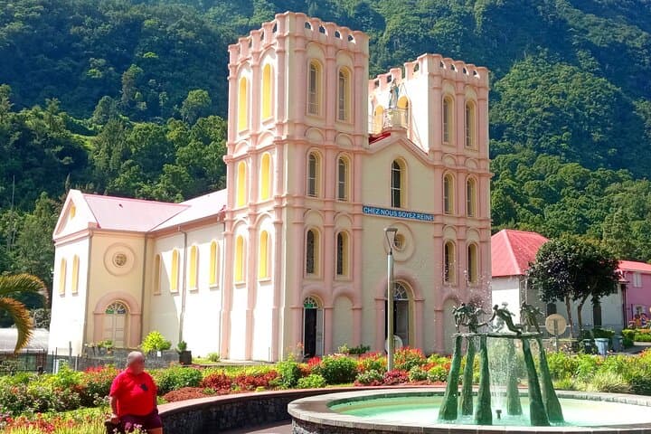 Private Salazie Tour: Hell-Bourg, Bridal Veil & Niagara Waterfalls photo 2