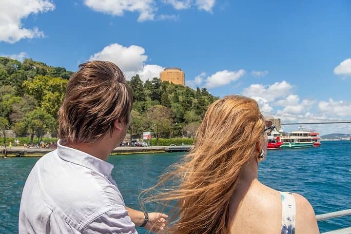 90-Minute Bosphorus Cruise: See Istanbul From Sea Between Continents photo 3