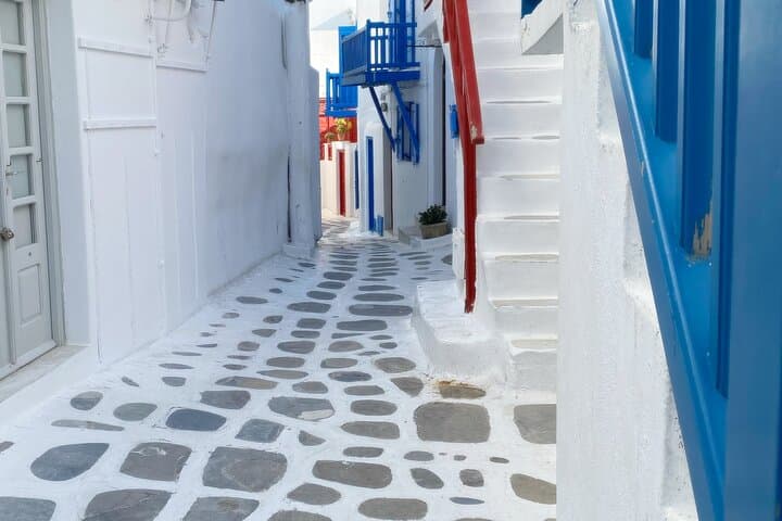 Half-Day Private Mykonos Tour: Windmills, Little Venice & Coastal Viewpoints photo 4