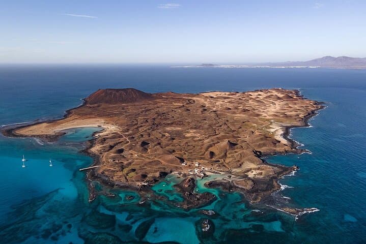Ferry to Isla de Lobos from Corralejo: Complete Day-Trip Guide photo 3