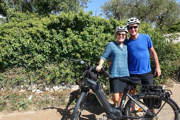 E-Bike Through Valle d'Itria: Locorotondo to Alberobello Day Tour photo 4