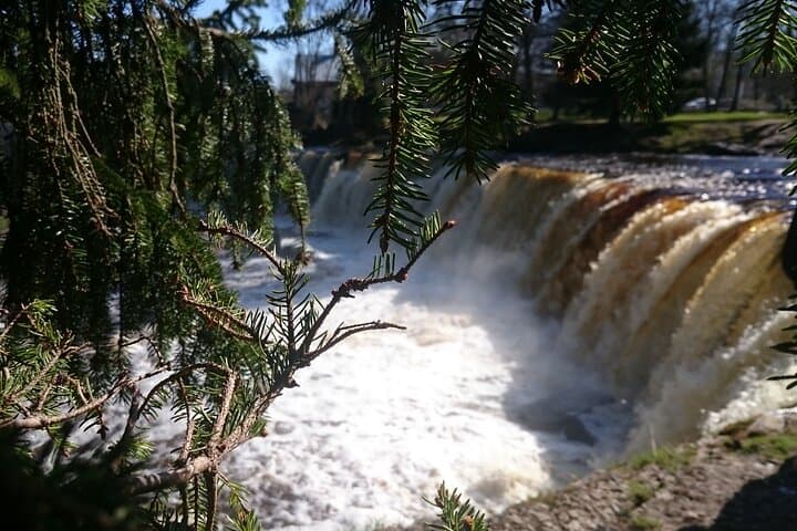 Half-Day North-West Estonia Coastal and Cultural Road Trip
