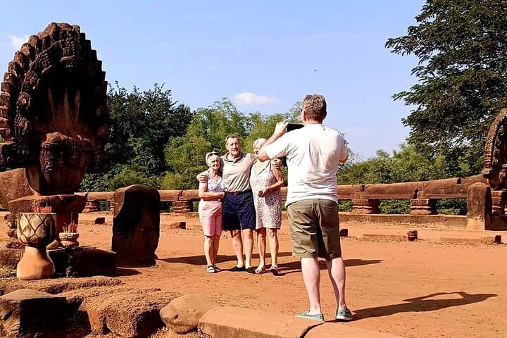 Phnom Penh Half-Day Tour: Royal Palace, Silver Pagoda & Khmer Rouge Sites photo 5