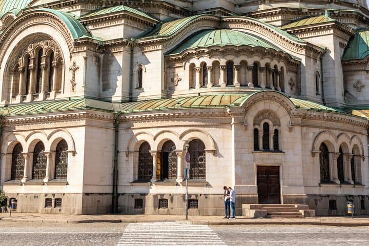 Golden Domes & Perfect Light: Photoshoot at Alexander Nevsky Cathedral, Sofia photo 5