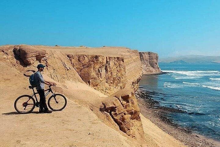 Paracas Desert Bike Adventure: Ride the Peninsula’s Rugged Coastline photo 2