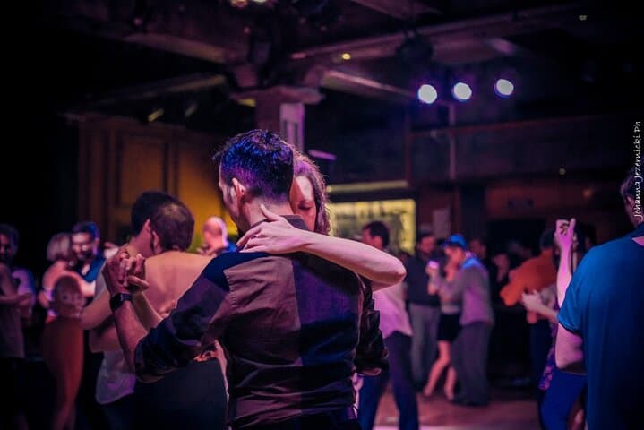 Buenos Aires Milonga: Small-Group Tango Lesson & Authentic Milonga Experience photo 3