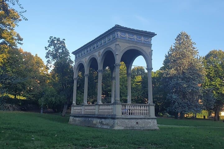 Hidden Parks of Florence: Guided Walk and Picnic in Stibbert, Orticoltura & Parnaso photo 3