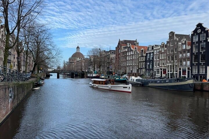 Private All-Inclusive Amsterdam Canal Cruise with Captain Jack photo 3