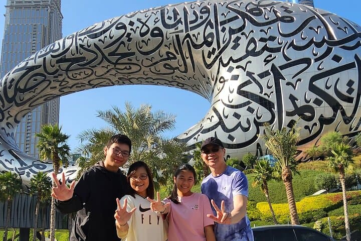 Private Dubai Day Tour from Abu Dhabi: Burj Khalifa, Al Fahidi & Palm Jumeirah