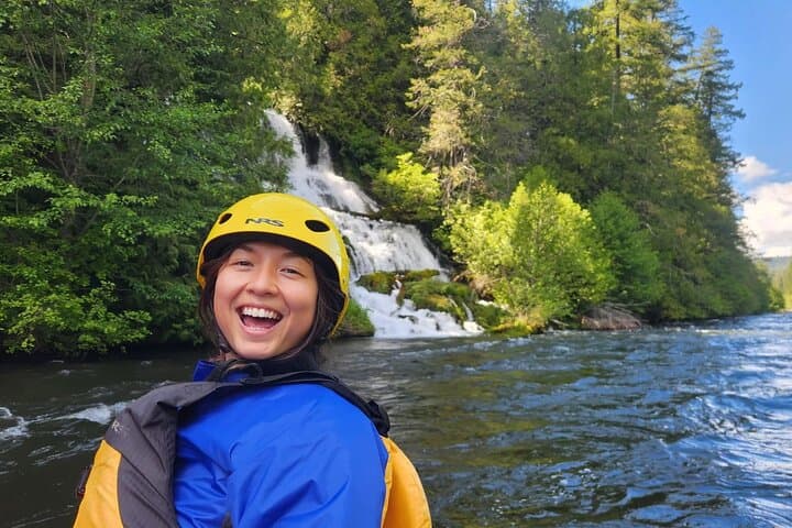 Klickitat River: Two-Day Whitewater Rafting & Riverside Camping Adventure photo 2