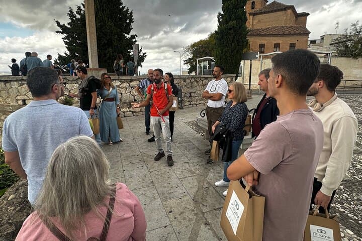 Taste Granada From the Miradores: Gastronomic Route & Tasting Menu at San Nicolás photo 4