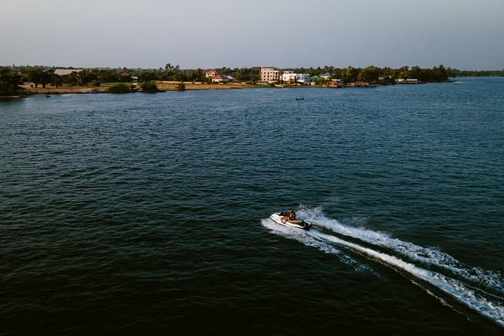 Ada Aqua Safari Resort: Jet Skiing, Swimming & Buffet Day Trip from Accra photo 3