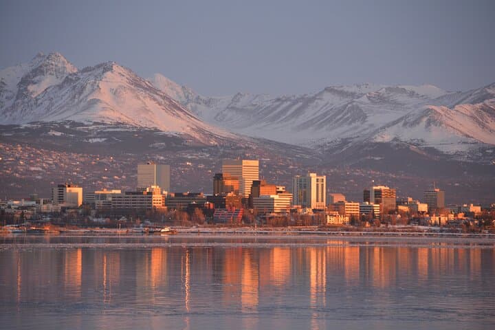 Turnagain Arm Winter Scenic Tour: Alyeska Tram, Beluga Point & Wildlife Viewing photo 4