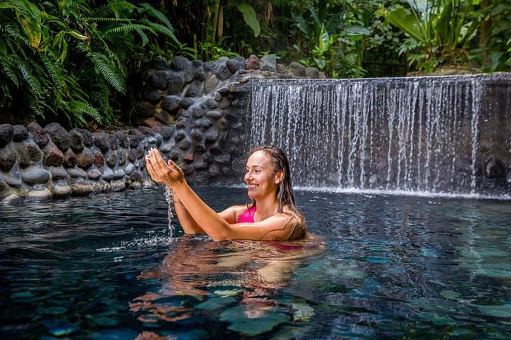 La Fortuna Hot Springs: Thermal Pools & Rainforest Escape photo 2