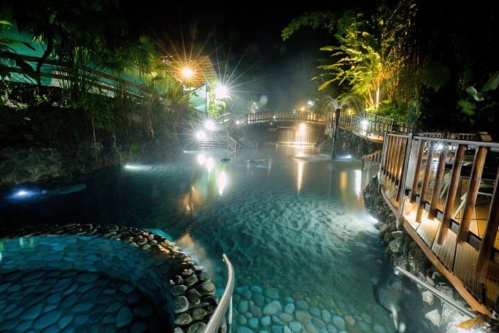 La Fortuna Hot Springs: Thermal Pools & Rainforest Escape photo 4