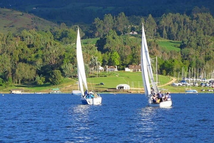 Guatavita Town & Tominé Reservoir Boat Tour with Coffee Tasting photo 1
