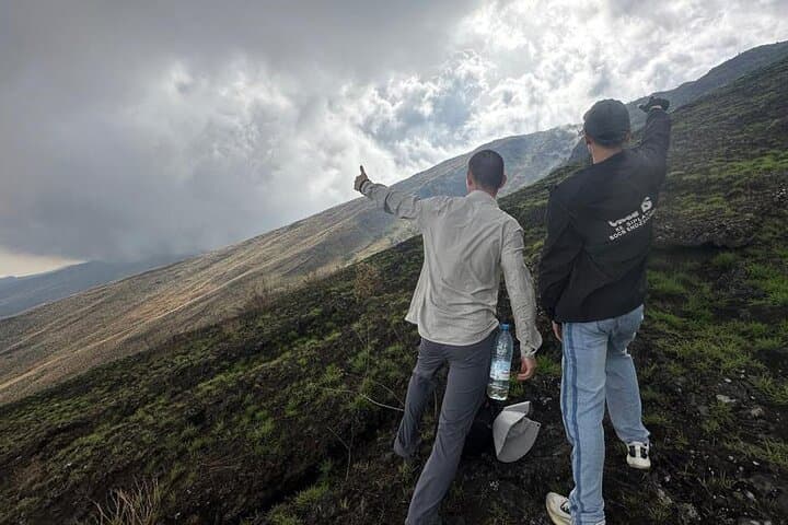 Mount Cameroon 3-Day Summit Trek: 2 Nights on Africa's Highest Volcano photo 4