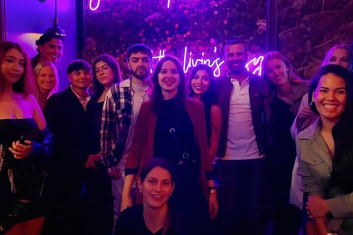 San Francisco Nightlife Crawl: VIP Bars, Clubs & Skip-the-Line Entry photo 3