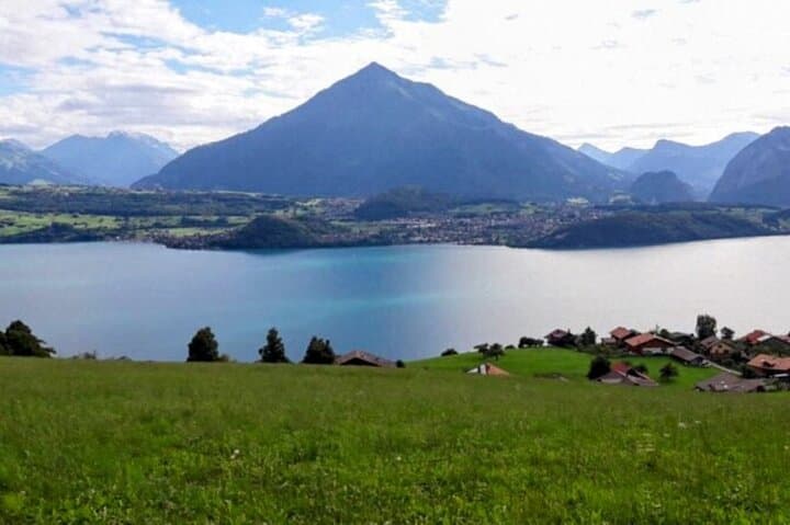 Lake Thun & Sigriswil Private Tour — Beatenberg, Hangbridge and Thun Highlights