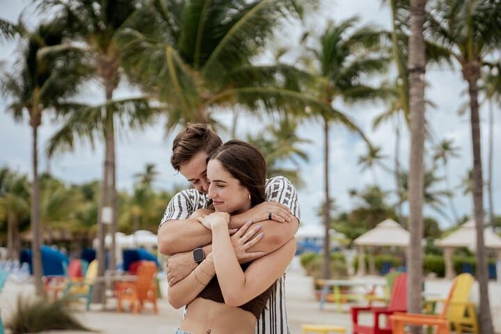 Key West Sunset Photoshoot: Private Historic & Beach Portrait Session