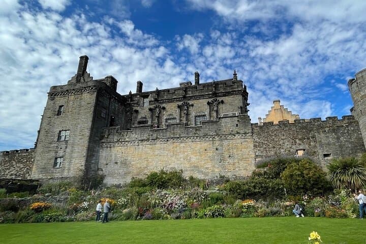 William Wallace Black Cab Private Tour from Edinburgh — Bannockburn, Kelpies & Stirling photo 3