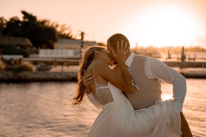 Key West Sunset Photoshoot: Private Historic & Beach Portrait Session photo 5