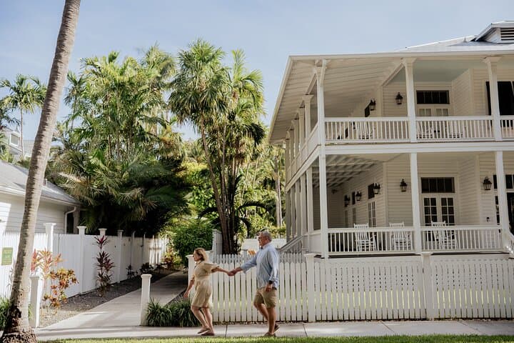 Key West Sunset Photoshoot: Private Historic & Beach Portrait Session photo 6